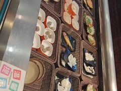 -尚品海鲜肥牛自助火锅(湖明店)