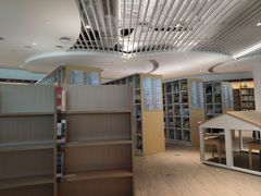 -广州市白云区图书馆