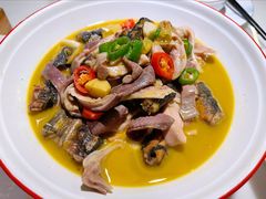 黄鳝焖猪肚-柳莺湖上·湖景餐厅·江南菜(西湖店)