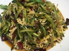 -六泰居·尔滨地标·东北菜(泰山路店)
