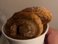 小蝴蝶酥-上海哈尔滨食品厂(淮海中路店)