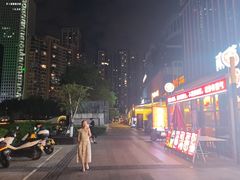 -铭牛烧肉·和牛海鲜自助(高新月牙湖店)
