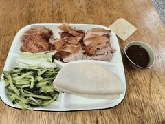 -品味斋片皮烤鸭(下沙宝龙店)