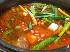 -黔有有贵州酸汤夺夺粉火锅(五味十字店)