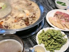 -老船舫·现做活鲜鱼馆(东郊记忆店)