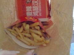 -麦当劳(军博店)