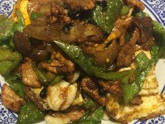 二代辣椒炒肉-小碗大胃(福久源新天地店)