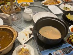 -莲餐厅·湖北菜·潜江小龙虾店(愚园路店)