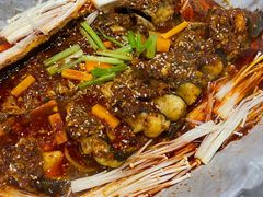 招牌香辣味清江鱼-鱼颜诱纸纸上烤鱼·蛙(龙湖天街店)