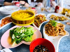 -覃记海鲜美食餐厅