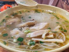 招牌越南鸡肉粉-华姐鸡粉(中心店)