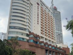 -昆明中心皇冠假日酒店