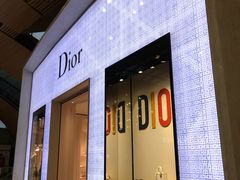 -戴高乐机场免税店(BuY PARIS DUTY FREE)