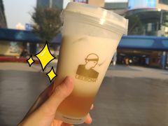 -LELECHA乐乐茶(上海五角场万达广场店)