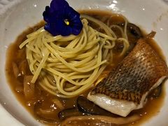 -La Mer Restaurant & Lounge