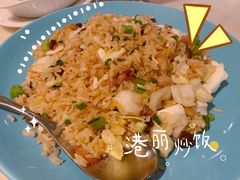 -港丽餐厅(高德置地店)