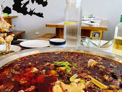 -老表牌·蛙蛙鸡冷锅鱼(成都东站店)