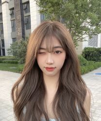 -丝语萱形象