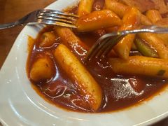 -BHC炸鸡(明洞总店)