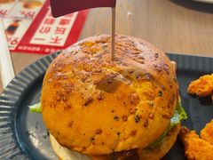 -必胜客(航洋国际店)