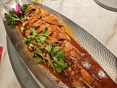 私家焖鲤鱼-华竹饭店(中央大街店)