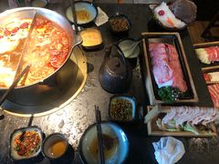 -湊湊火锅·茶憩(新中关购物中心店)