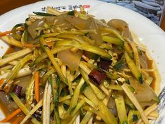 -林海雪乡铁锅炖·东北菜(夏湾店)
