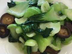 -渔中舟海鲜大排档(普陀沈家门店)