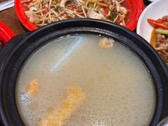 -佬缸炮江湖川菜(玉林店)