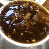一大碗，挺实惠的，烧饼也挺入味的
