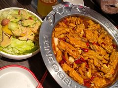 -胖哥俩肉蟹煲(济南世茂国际广场店)