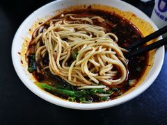 重庆小面-秦云老太婆摊摊面(磁器口店)