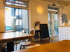 -Cafe Villa