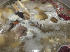 -粤潮牛肉火锅店(江南大道店)