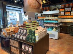 -黄远堂凤梨酥·伴手礼(中山路六店)