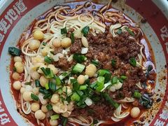 -佬干溜豌杂面·非物质文化遗产(长嘉汇店)