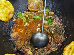 -曹丞相·地锅鸡·地锅鱼(武林店)