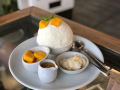 -Cheevit Cheeva(Sirimangkalajarn)