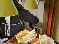 -卡皮巴拉炸卤店