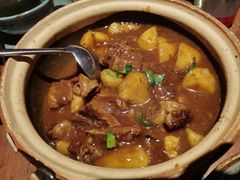 小土豆烧牛腩-青年公社烤鸭(宝杨宝龙广场店)