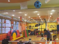 -卓跃儿童运动馆·体能·跳绳·篮球(滨江东中心店)