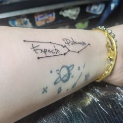 -荔刺青纹身·手穿孔饰品