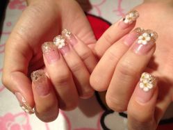 雏菊雕花新娘甲-爱嘉生活美甲美睫纹绣半永久