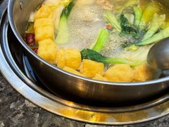 -一席地·本地鸡窝·杭帮鸡火锅(萧山银隆百货店)