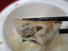 -青岛锅贴(洛阳路分店)