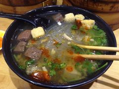 鸭血粉丝汤-百年尹氏汤包(湖南路狮子桥店)