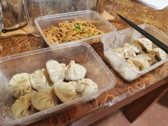 -老上海食惠裡小籠包生煎包