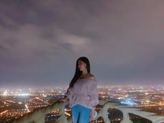 -鬼笑石后山停车场