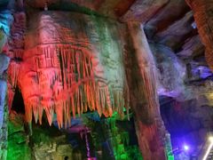 -泰安地下龙宫景区