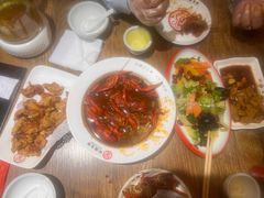 -叶派龙虾•招牌香辣蟹·海鲜(中海国际店)